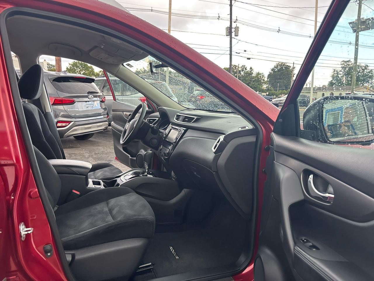 Nissan Rogue AWD 4dr SV 2016