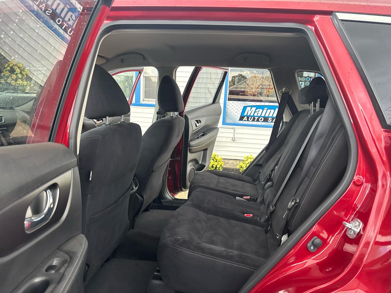 Nissan Rogue AWD 4dr SV 2016