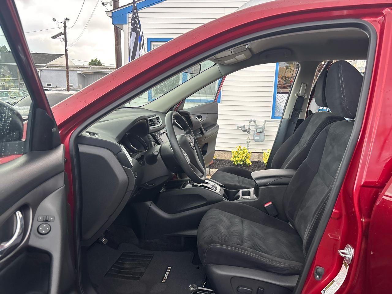 Nissan Rogue AWD 4dr SV 2016