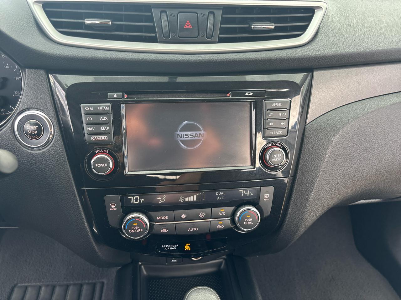 Nissan Rogue AWD 4dr SV 2016