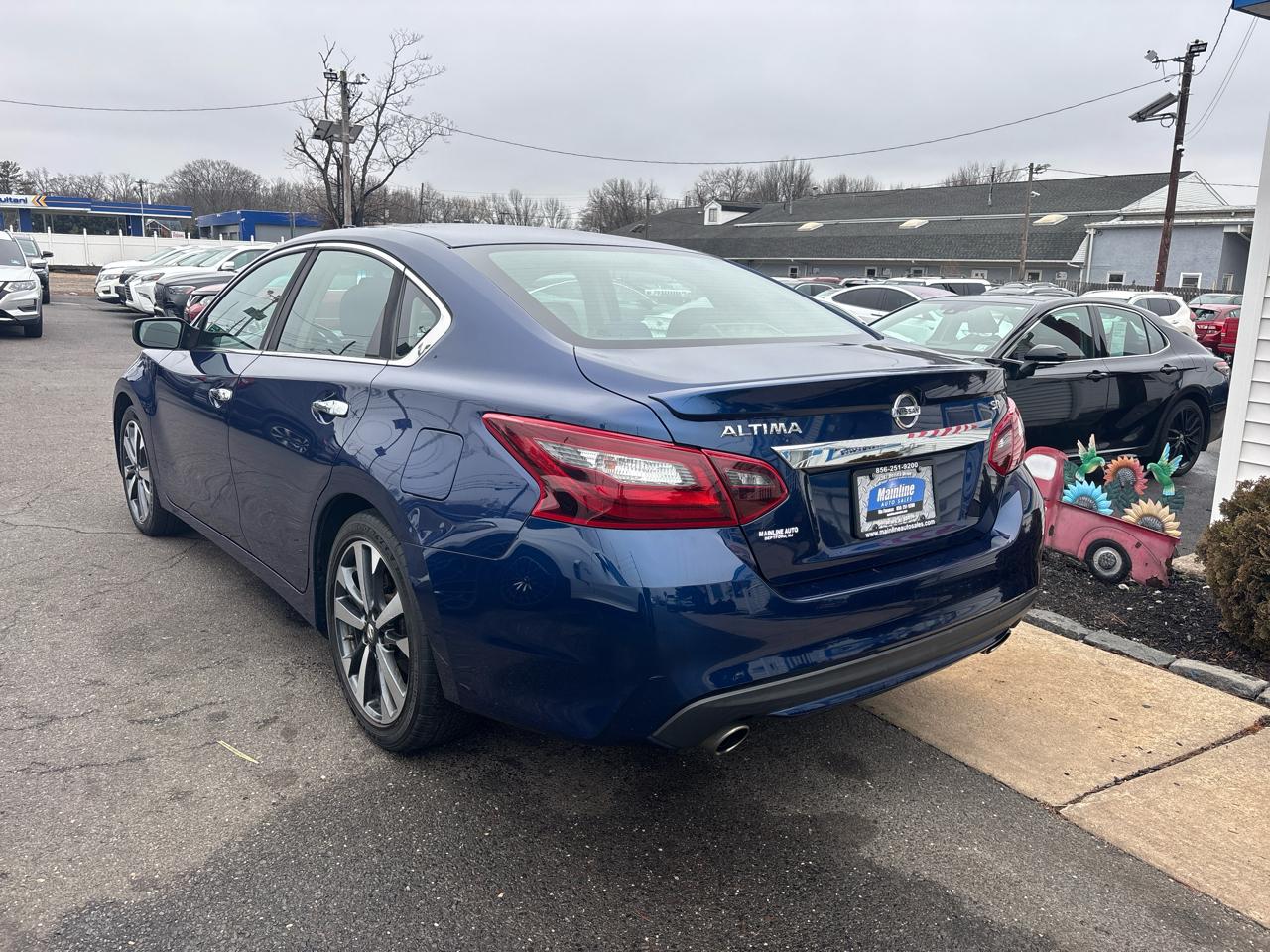 Nissan Altima 2017.5 2.5 SR Sedan 2017