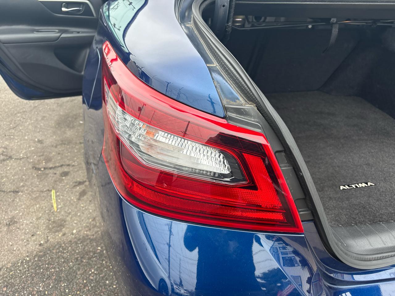 Nissan Altima 2017.5 2.5 SR Sedan 2017