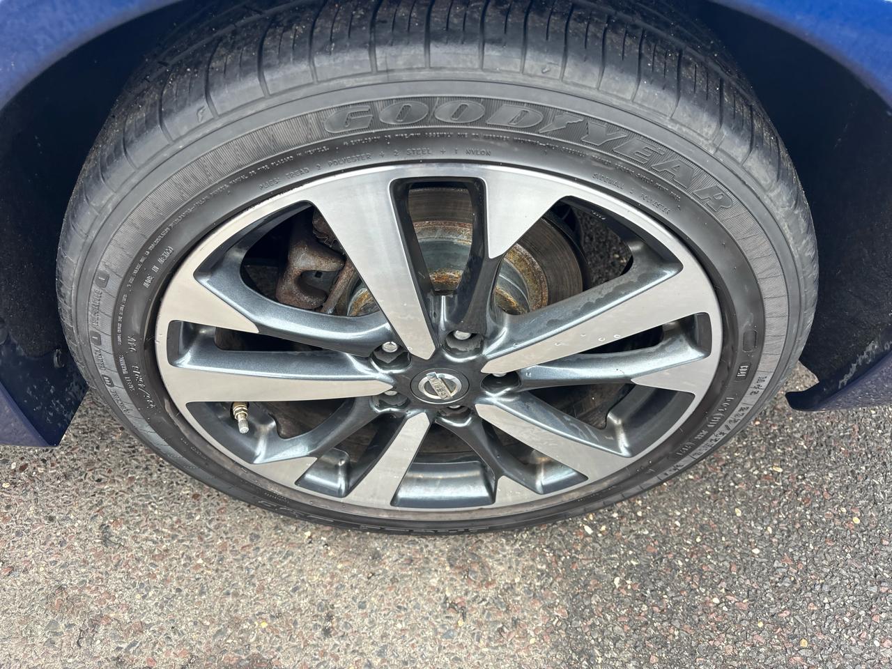 Nissan Altima 2017.5 2.5 SR Sedan 2017