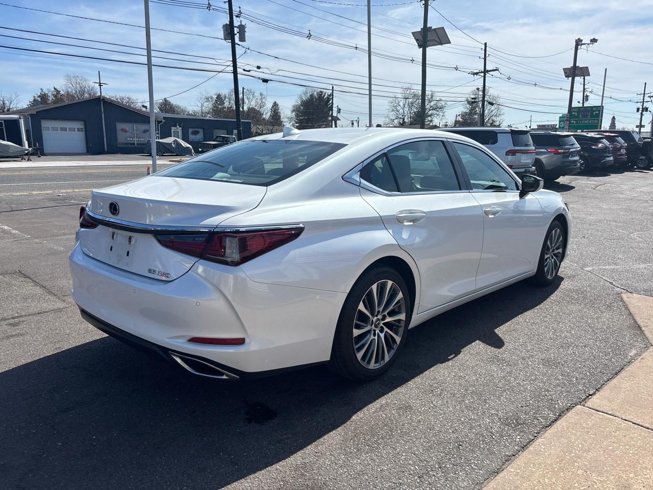 Lexus ES ES 350 FWD 2020