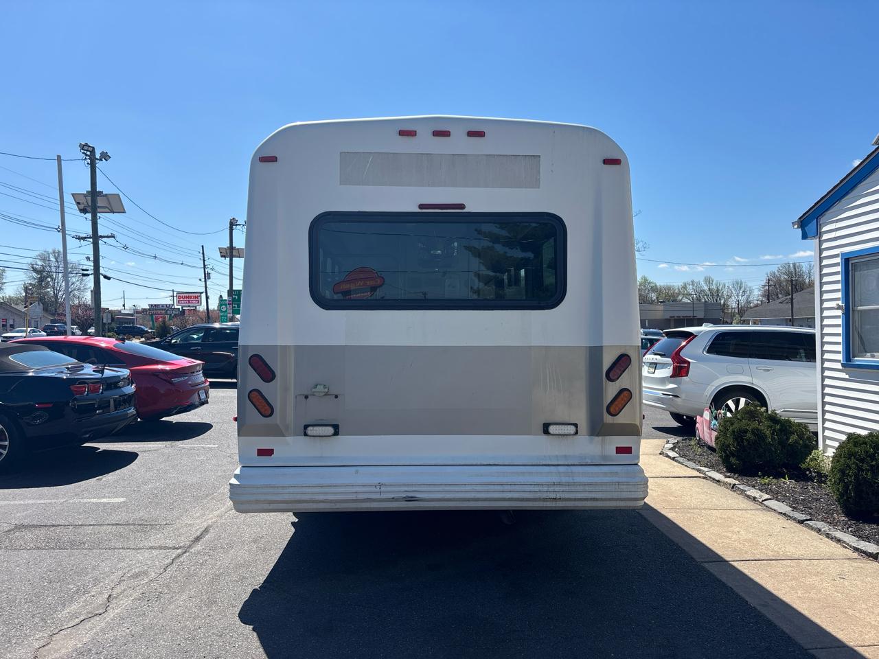 Ford Econoline Commercial Cutaway E-450 Super Duty 158" DRW 2012