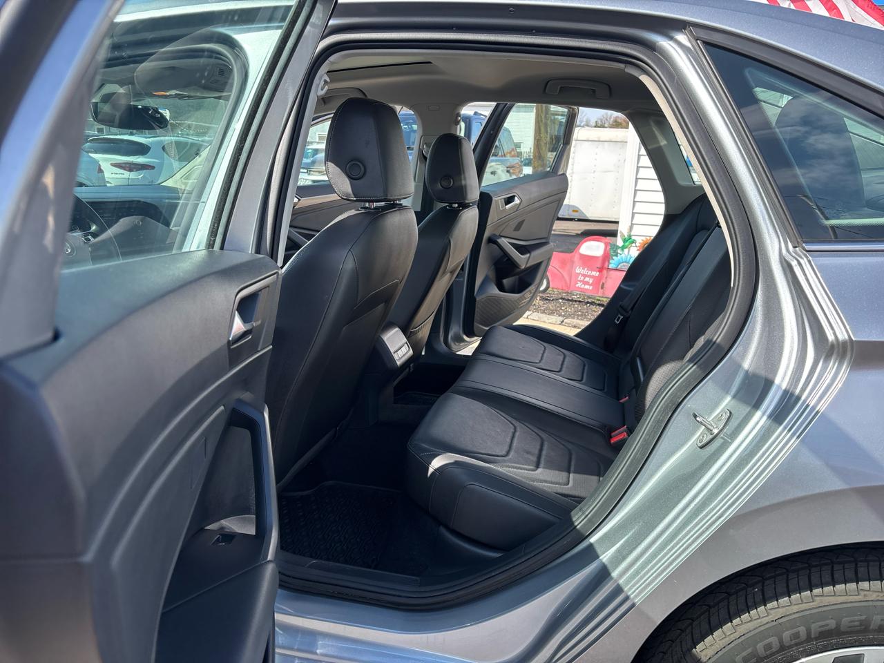 Volkswagen Jetta SEL Premium Auto w/ULEV 2020