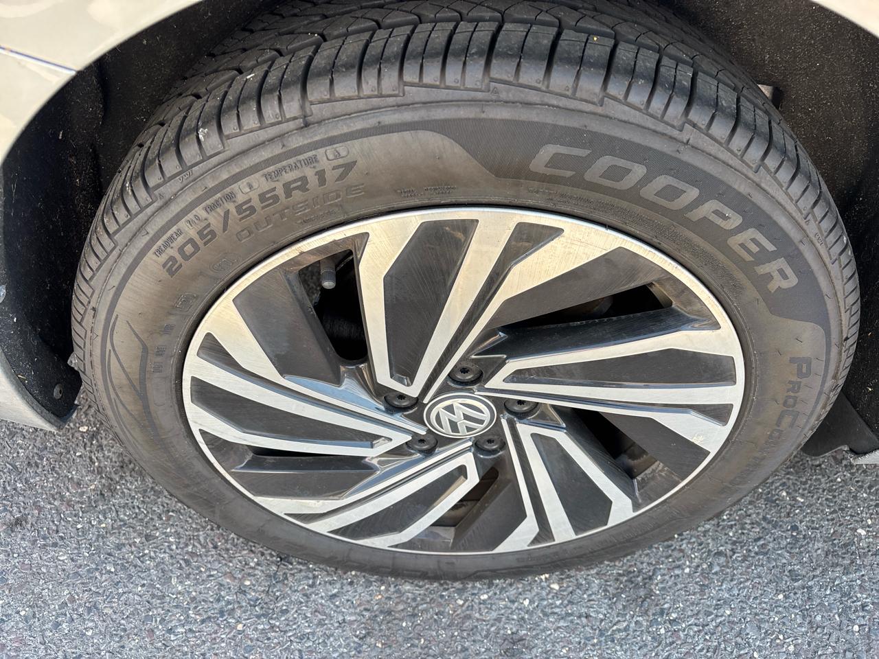 Volkswagen Jetta SEL Premium Auto w/ULEV 2020