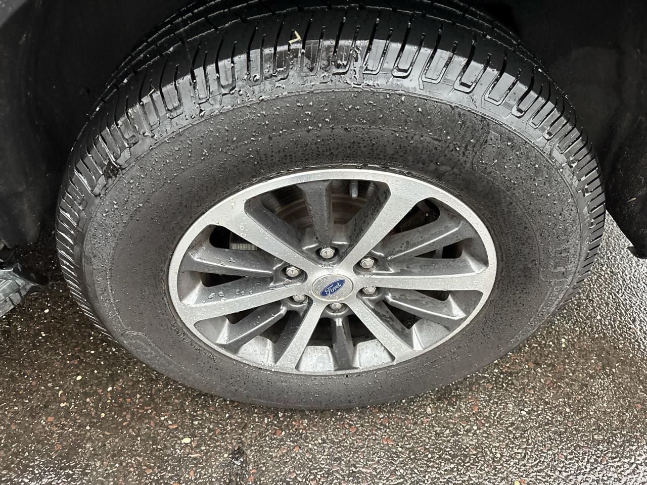 Ford Expedition Max XLT 4x4 2021