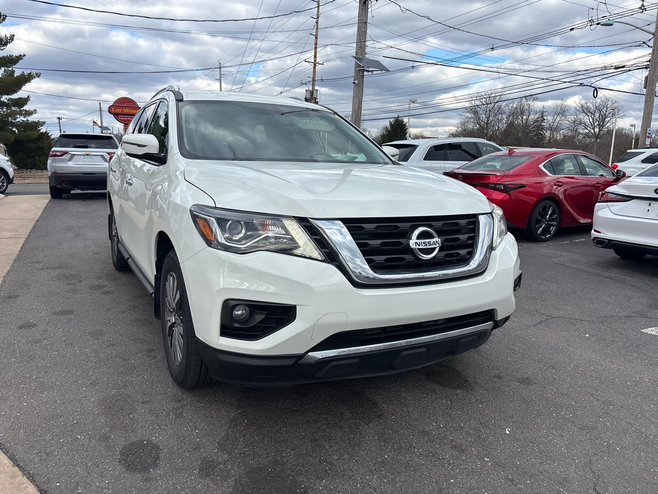 Nissan Pathfinder 4x4 SV 2018