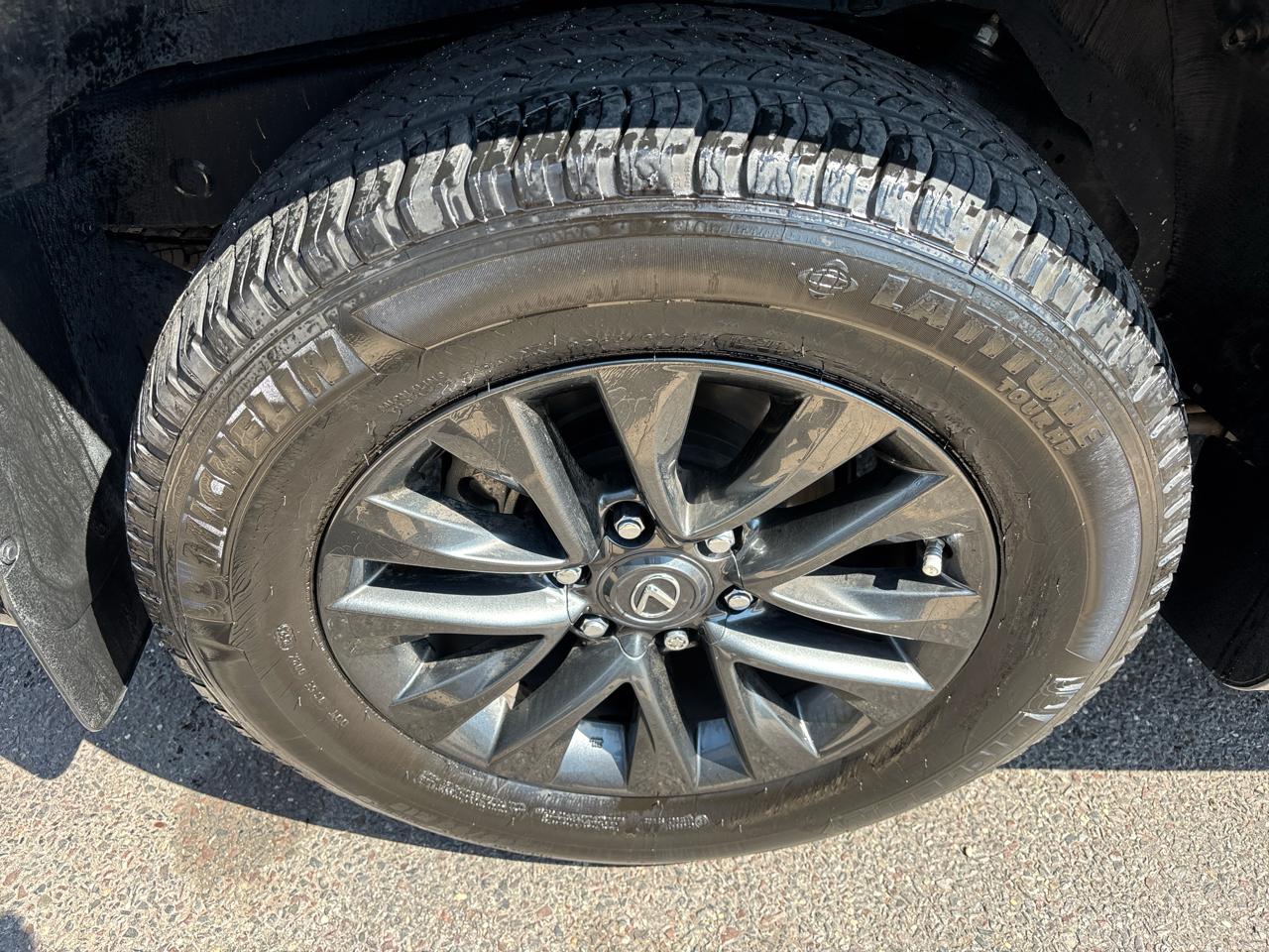 Lexus GX GX 460 Premium 4WD 2023