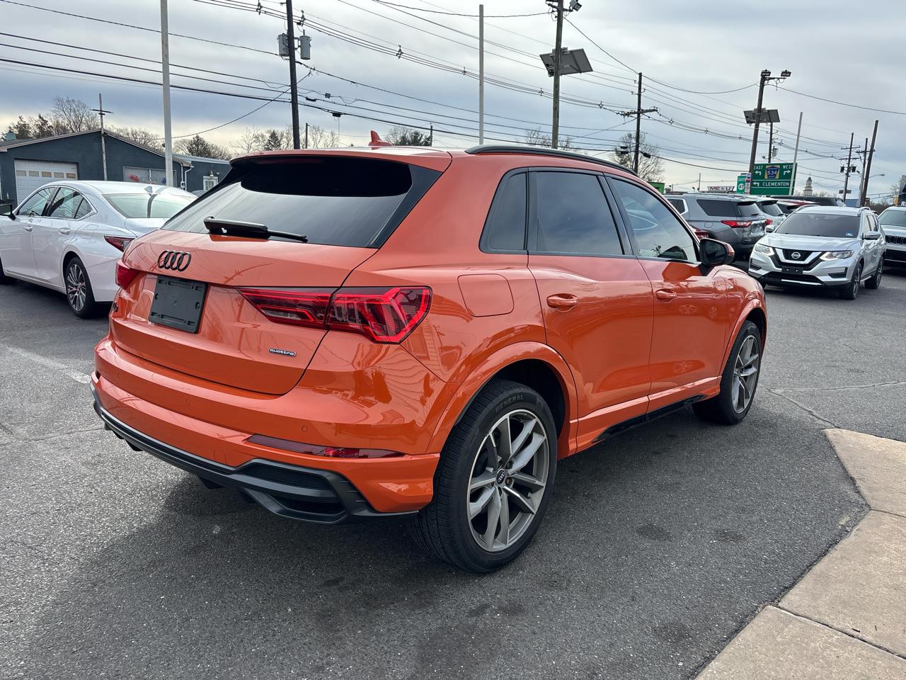Audi Q3 S line Premium Plus 45 TFSI quattro 2022