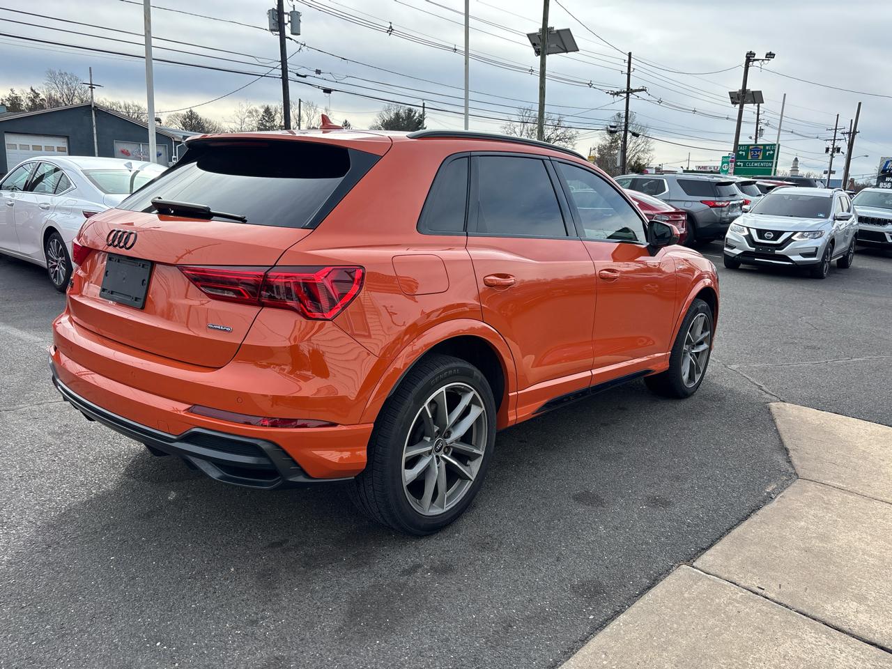Audi Q3 S line Premium Plus 45 TFSI quattro 2022