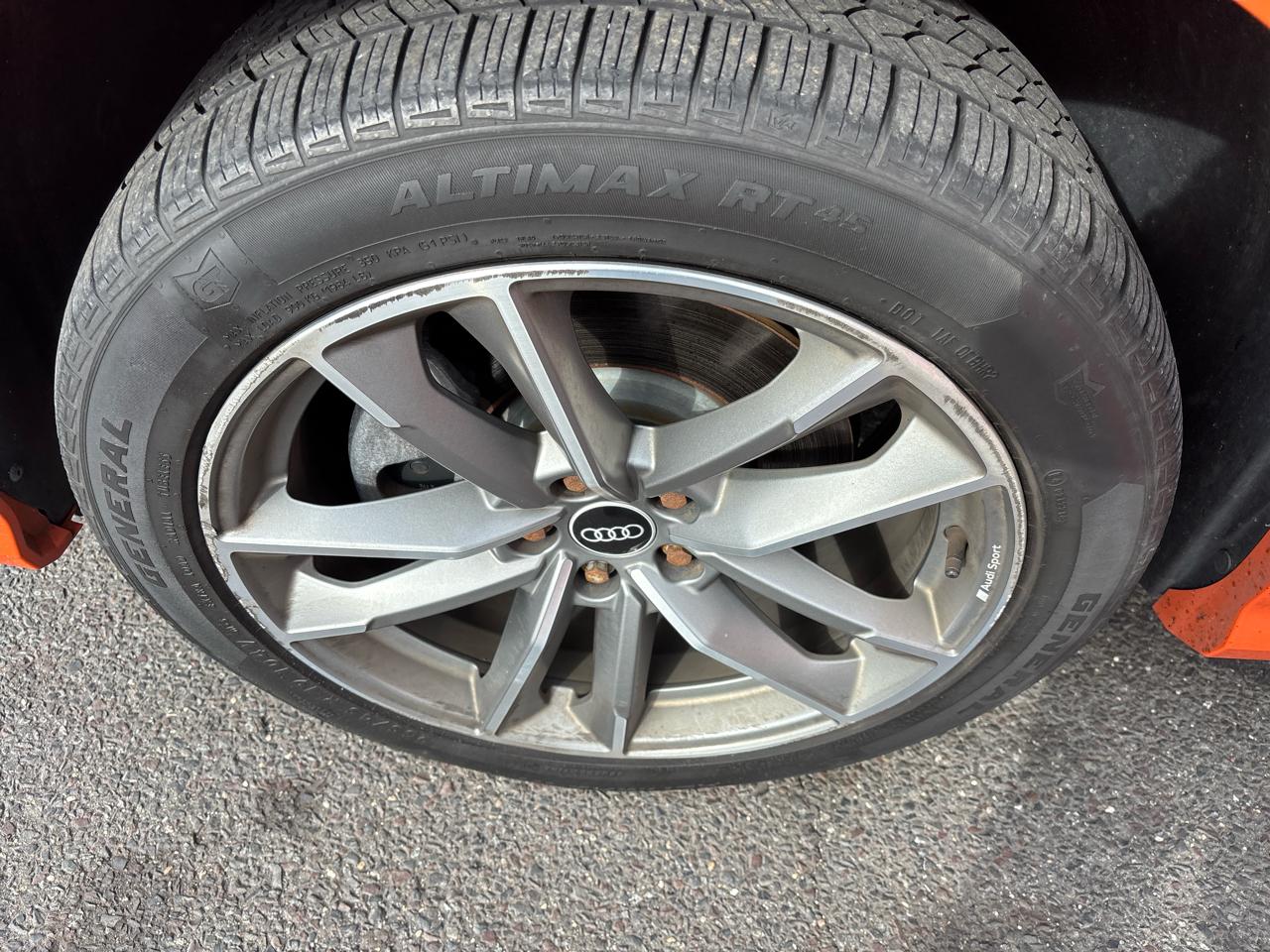 Audi Q3 S line Premium Plus 45 TFSI quattro 2022