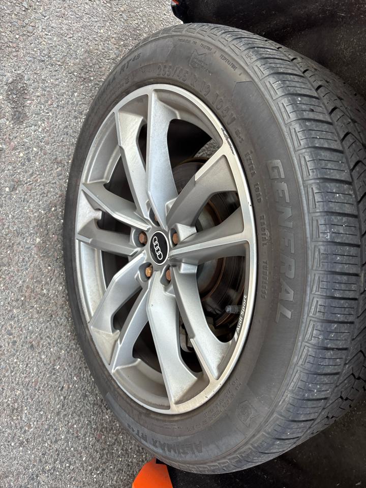 Audi Q3 S line Premium Plus 45 TFSI quattro 2022