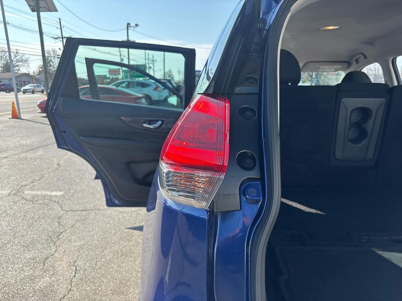 Nissan Rogue AWD S 2018