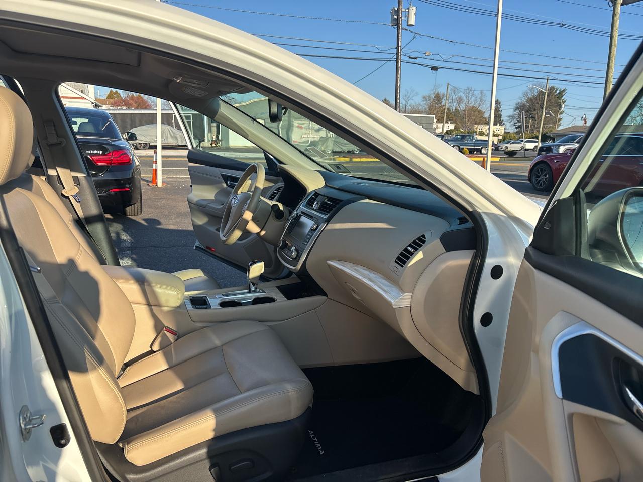 Nissan Altima 4dr Sdn I4 2.5 SL 2016