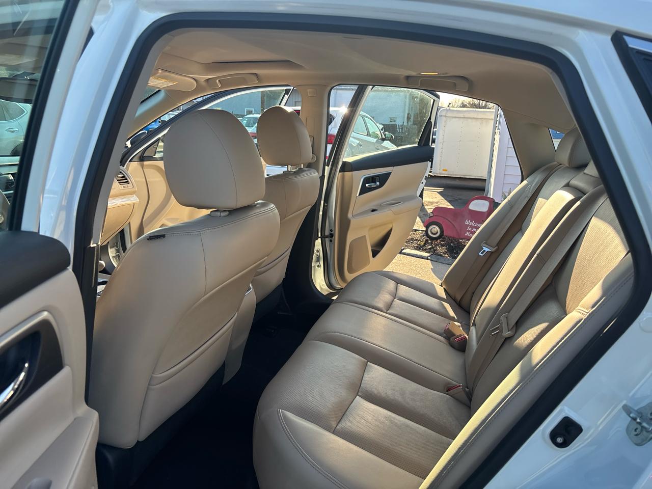 Nissan Altima 4dr Sdn I4 2.5 SL 2016