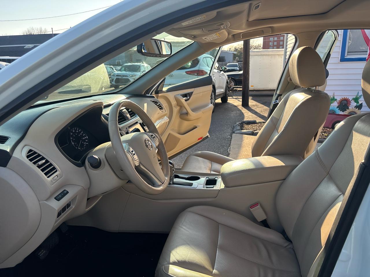 Nissan Altima 4dr Sdn I4 2.5 SL 2016