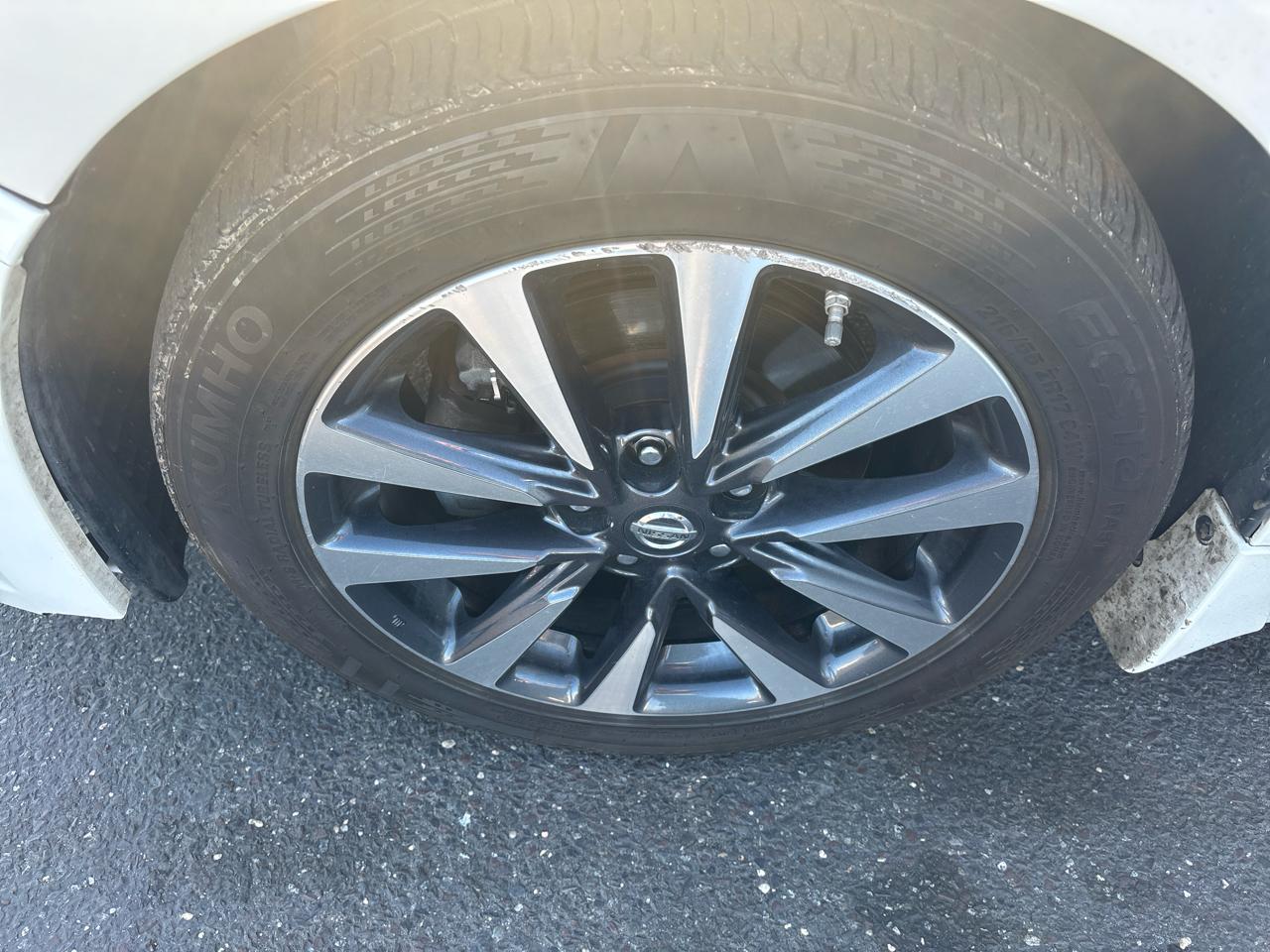 Nissan Altima 4dr Sdn I4 2.5 SL 2016