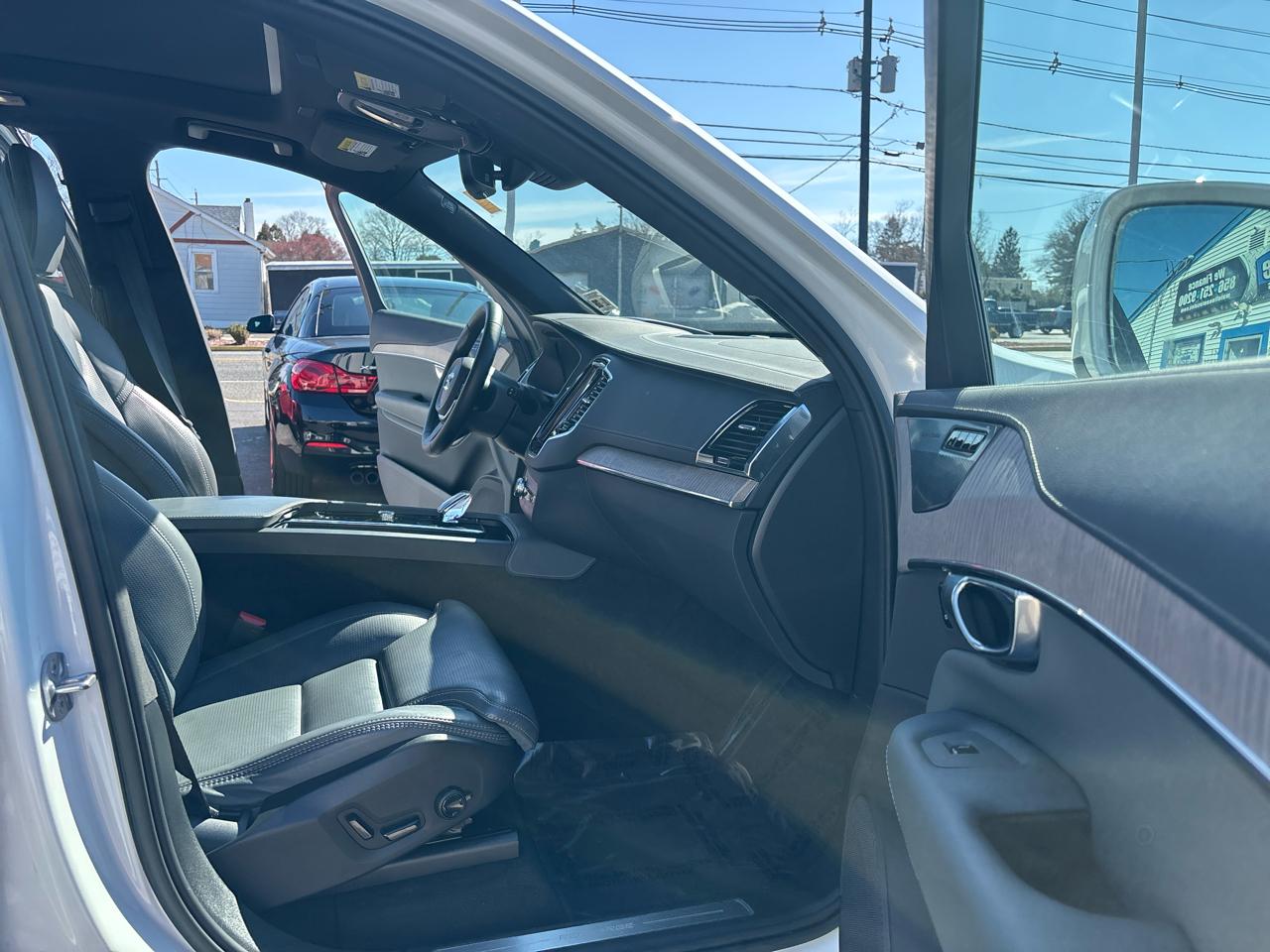 Volvo XC90 Recharge Plug-In Hybrid T8 eAWD PHEV Ultimate Bright Theme 7P 2023