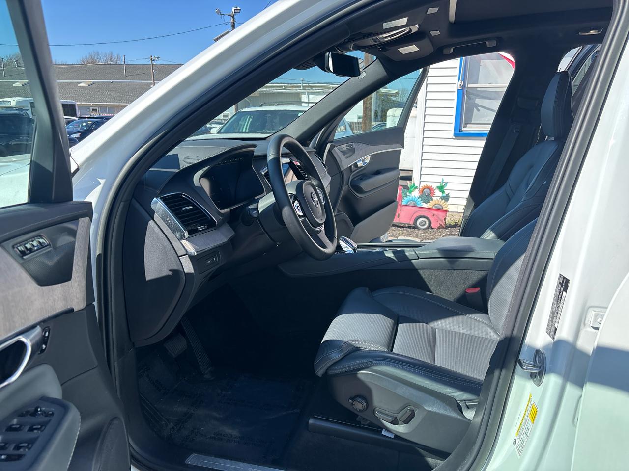 Volvo XC90 Recharge Plug-In Hybrid T8 eAWD PHEV Ultimate Bright Theme 7P 2023