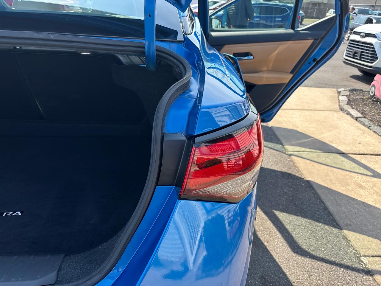 Nissan Sentra SV CVT 2020