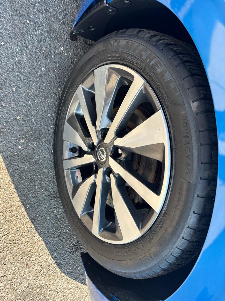 Nissan Sentra SV CVT 2020