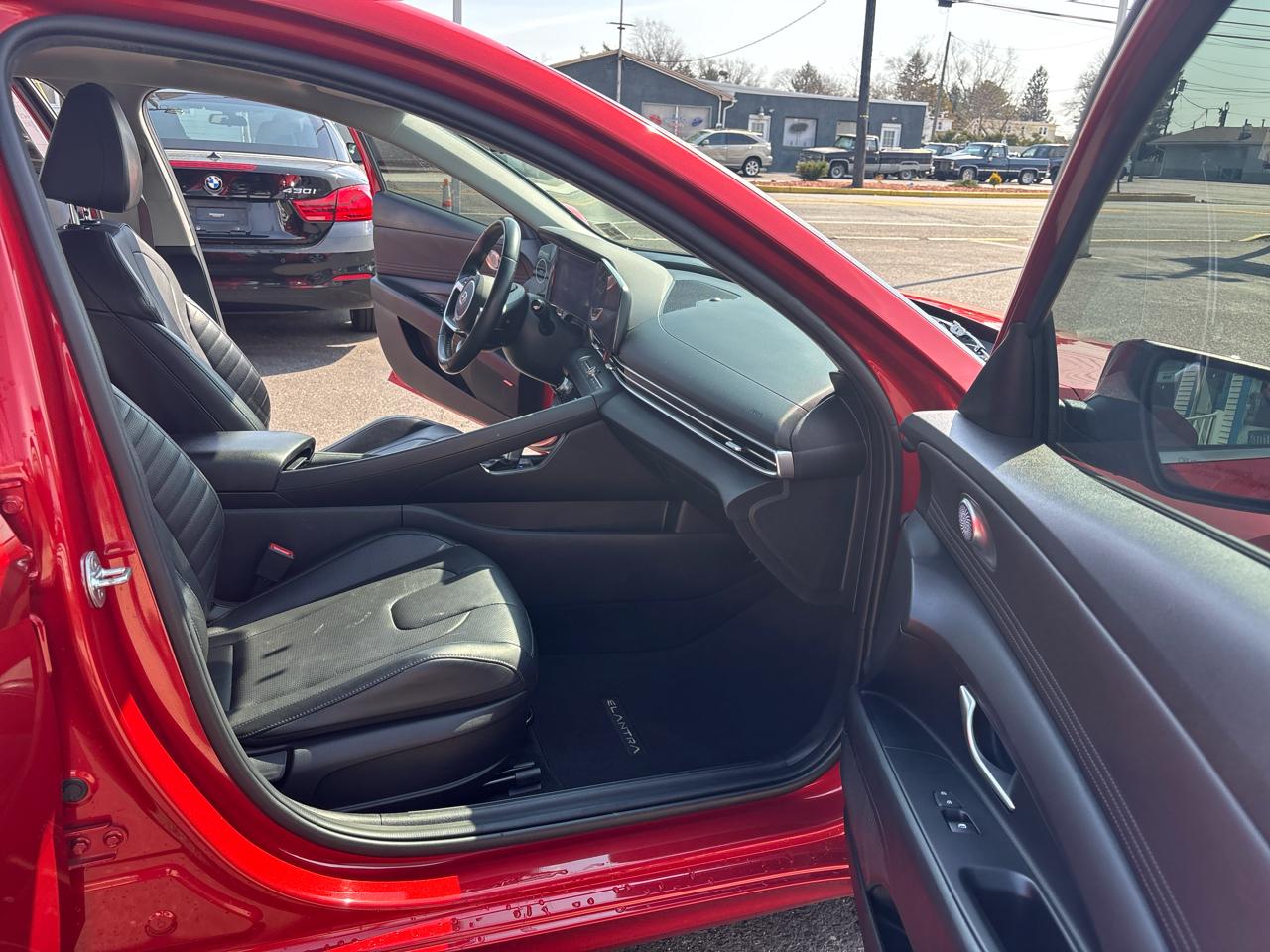 Hyundai Elantra Limited IVT 2021