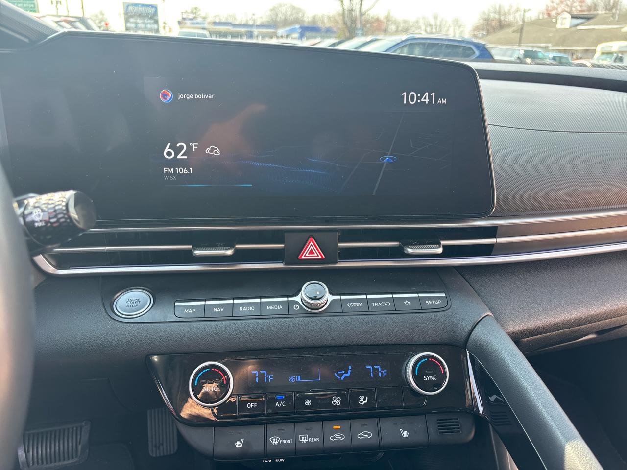 Hyundai Elantra Limited IVT 2021