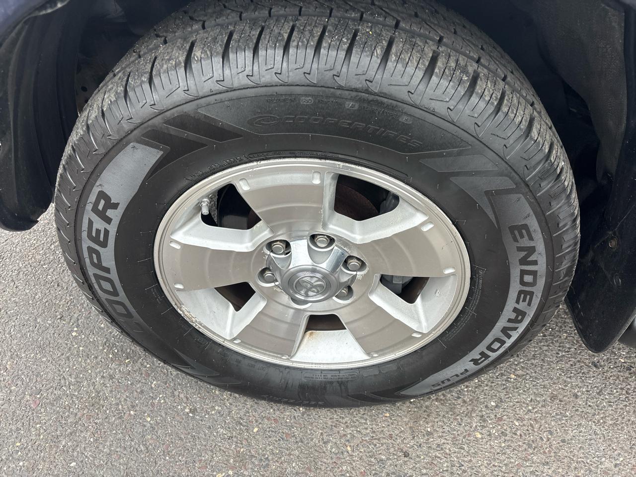 Toyota 4Runner 4dr SR5 V8 Auto 4WD (Natl) 2006