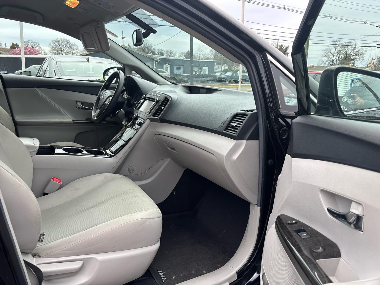 Toyota Venza 4dr Wgn I4 AWD XLE (Natl) 2014