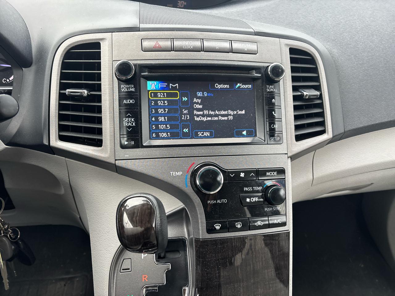 Toyota Venza 4dr Wgn I4 AWD XLE (Natl) 2014