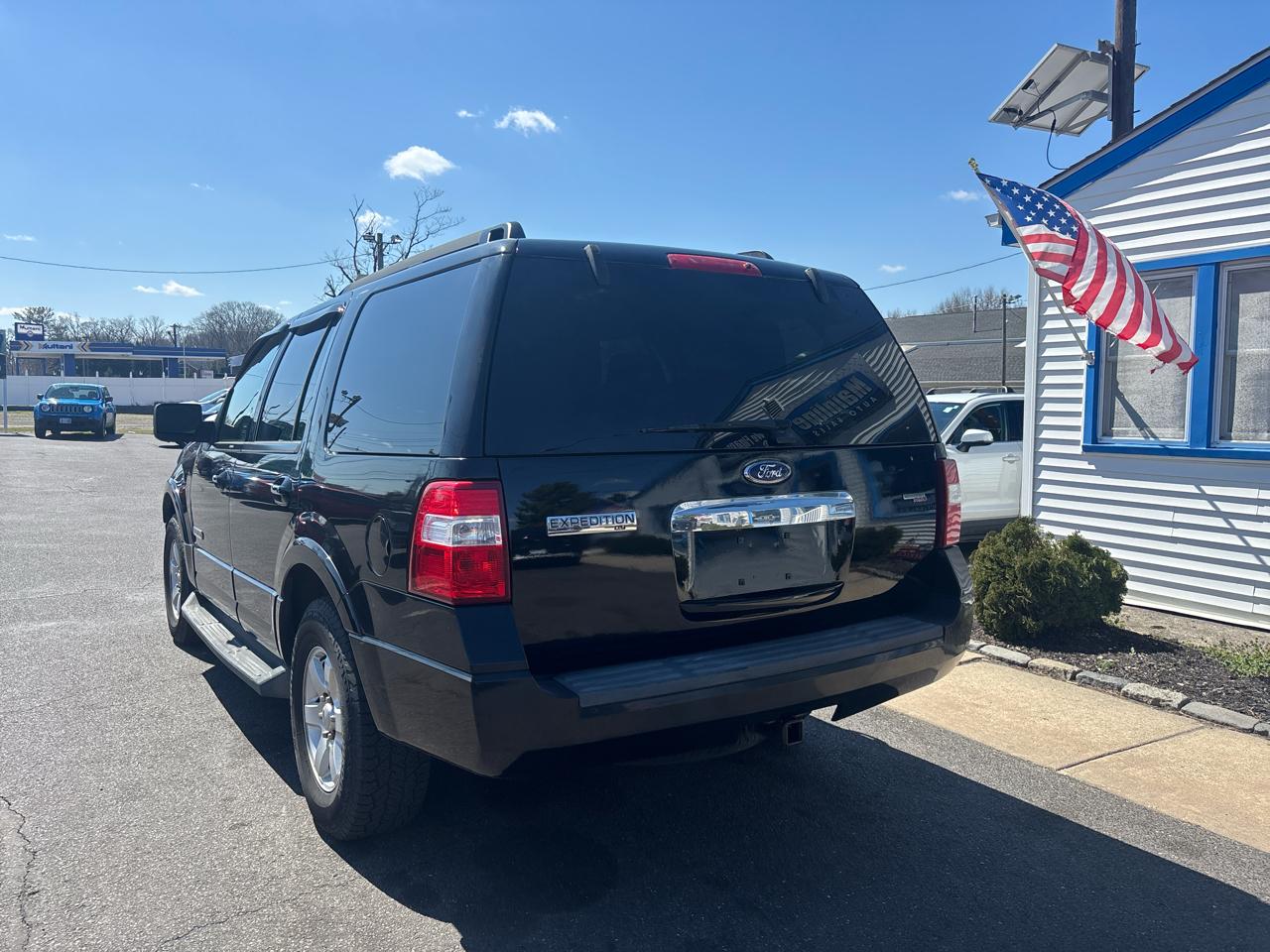 Ford Expedition 4WD 4dr XLT 2008