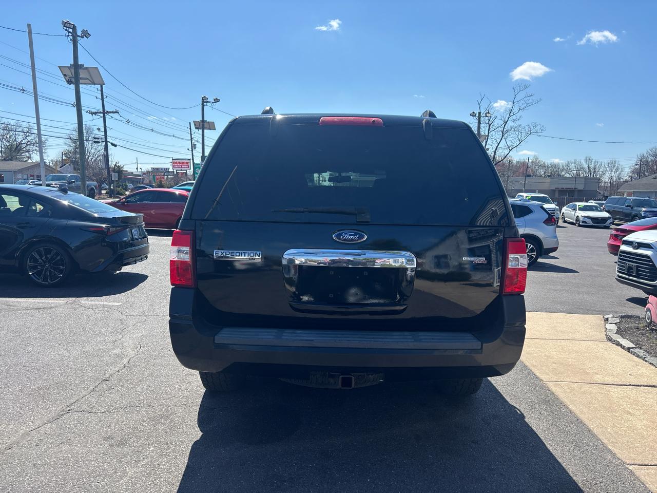 Ford Expedition 4WD 4dr XLT 2008