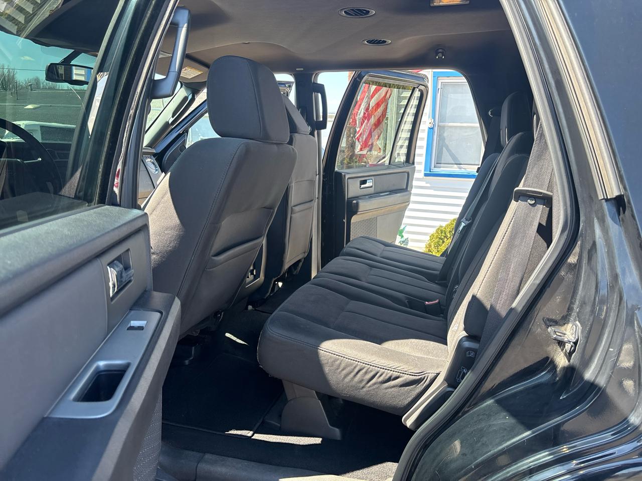 Ford Expedition 4WD 4dr XLT 2008