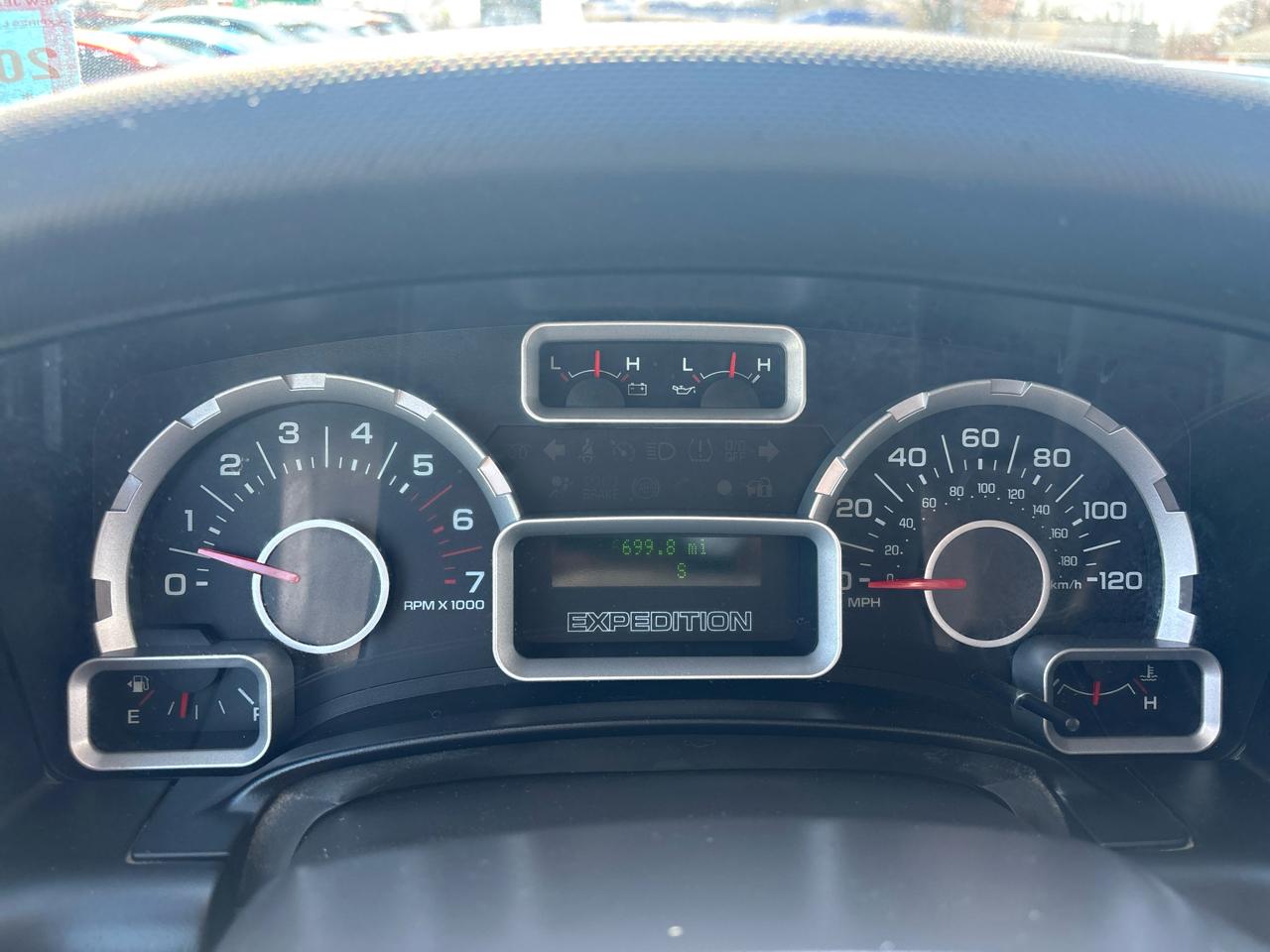 Ford Expedition 4WD 4dr XLT 2008