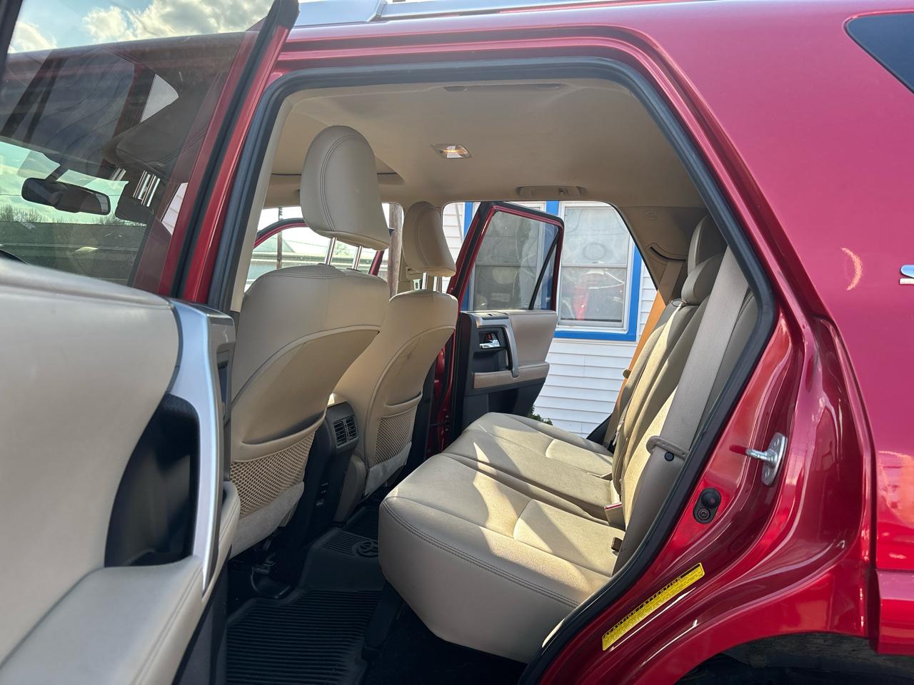 Toyota 4Runner TRD Off Road Premium 4WD (Natl) 2017