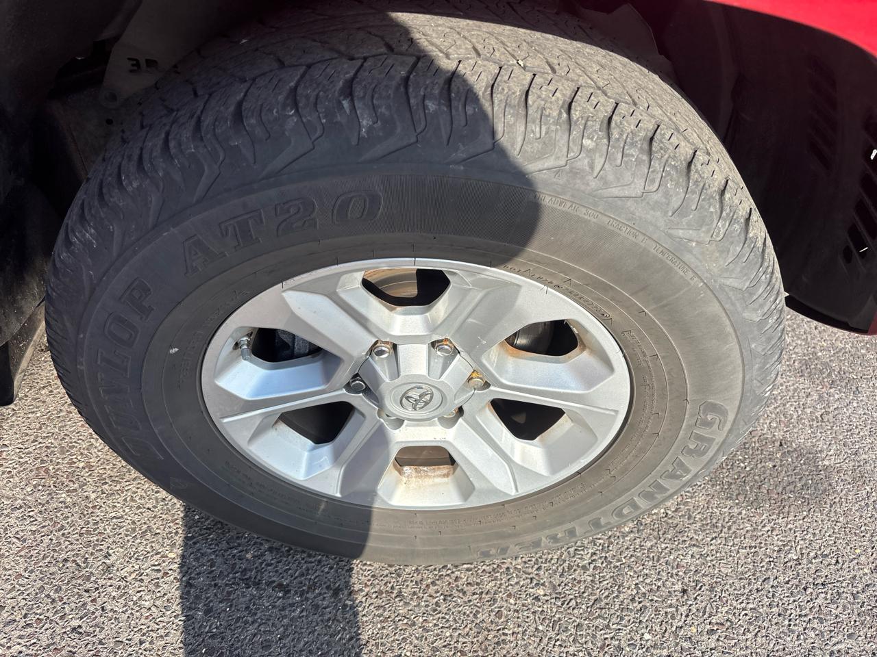 Toyota 4Runner TRD Off Road Premium 4WD (Natl) 2017