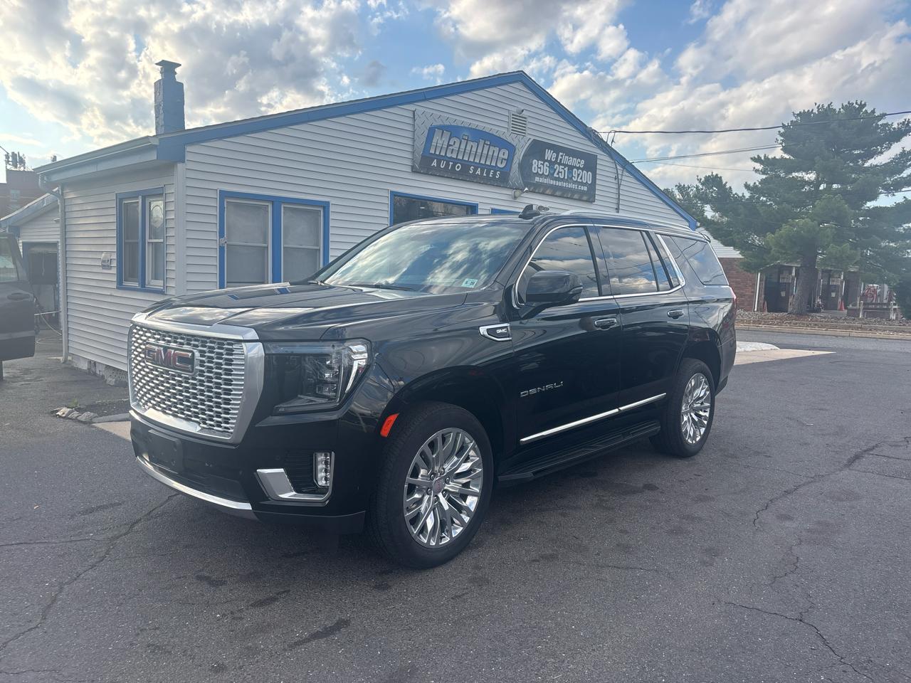 GMC Yukon 4WD 4dr Denali 2023