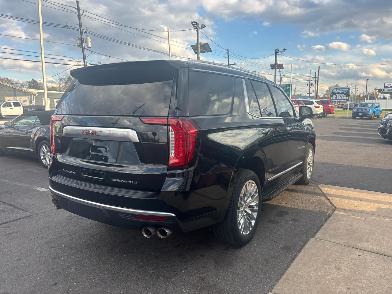 GMC Yukon 4WD 4dr Denali 2023