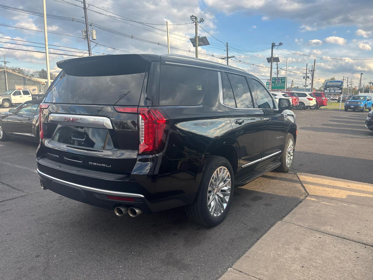 GMC Yukon 4WD 4dr Denali 2023