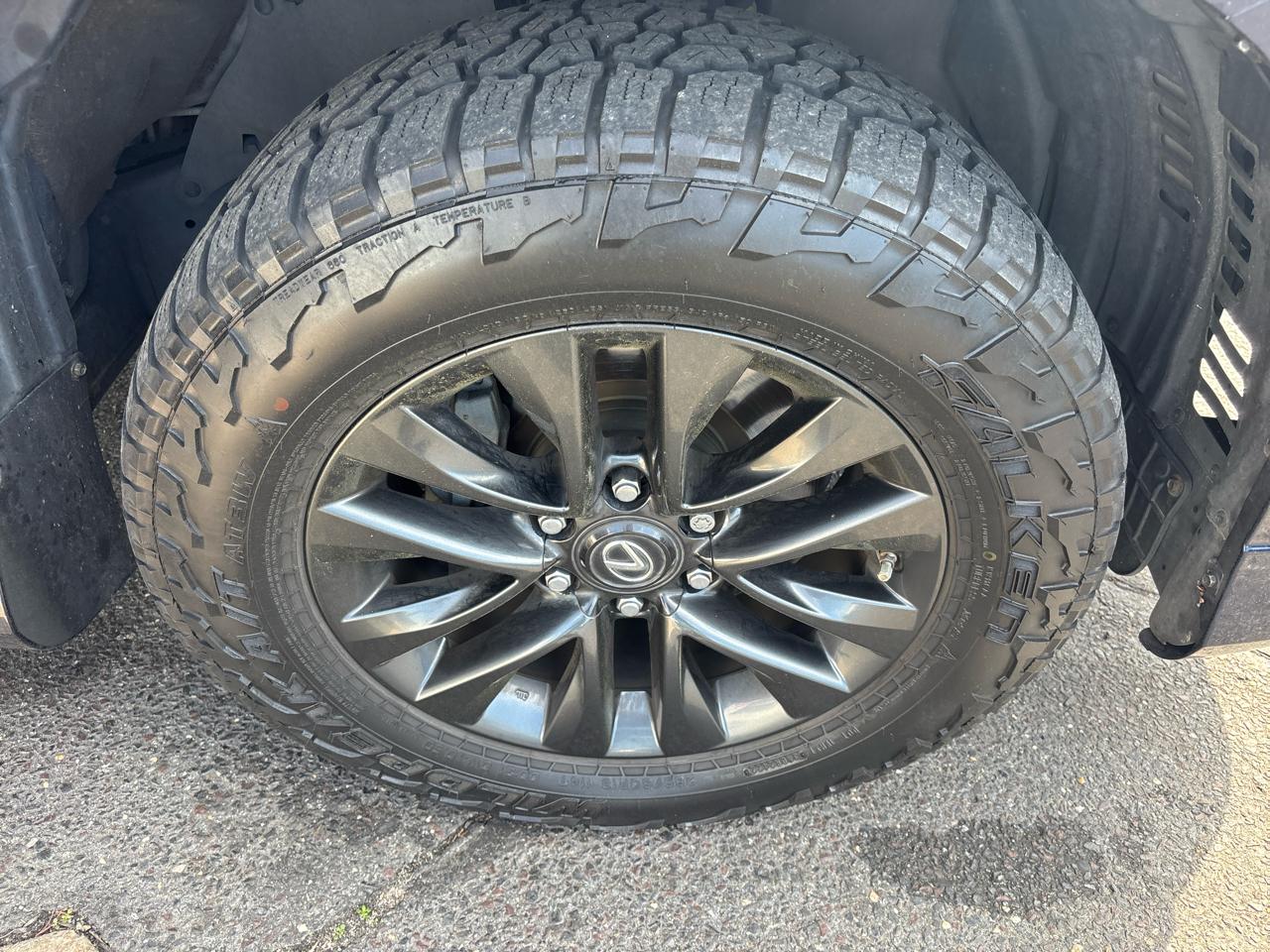 Lexus GX GX 460 Premium 4WD 2021