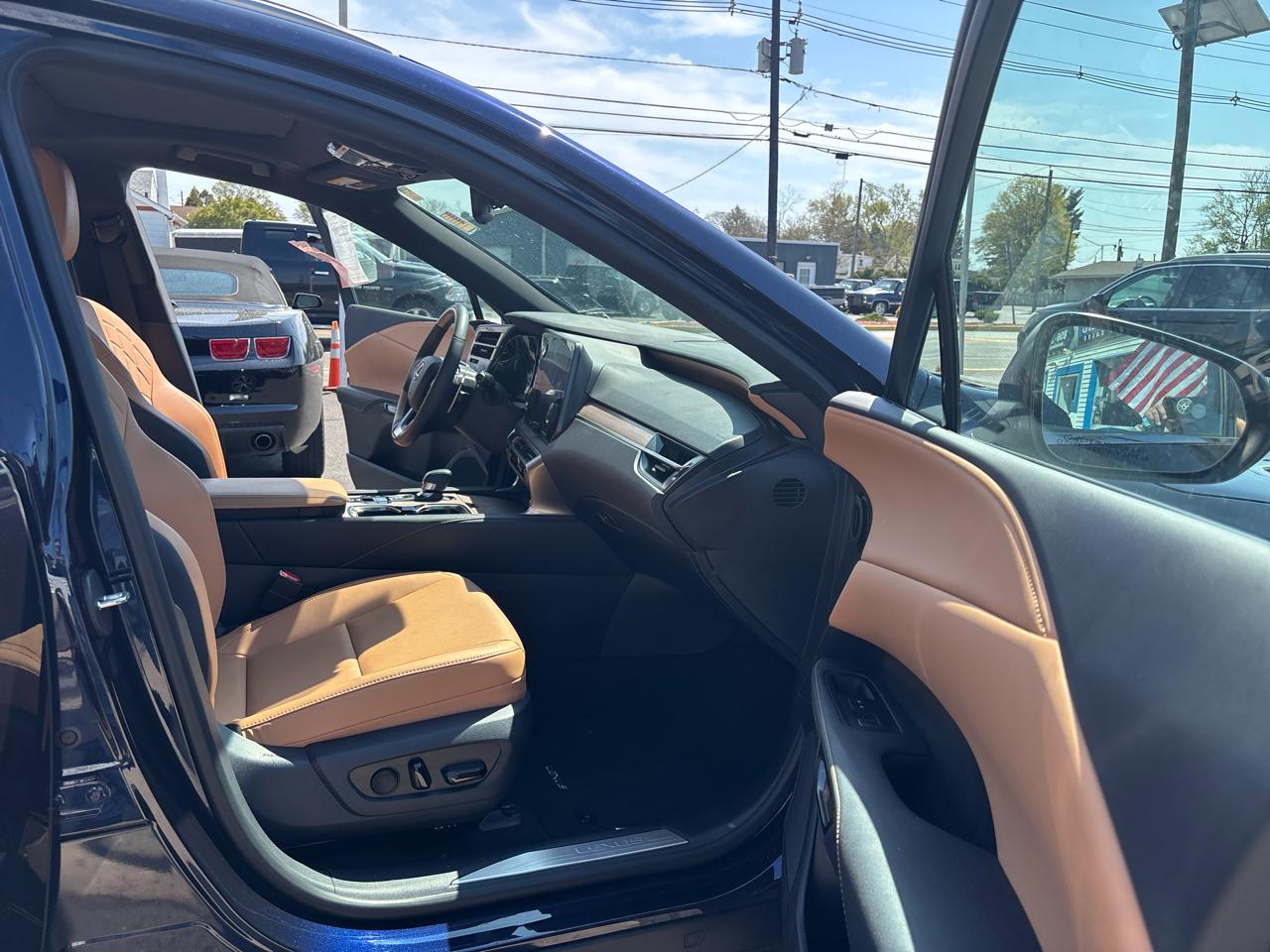 Lexus RX RX 350 AWD 2025