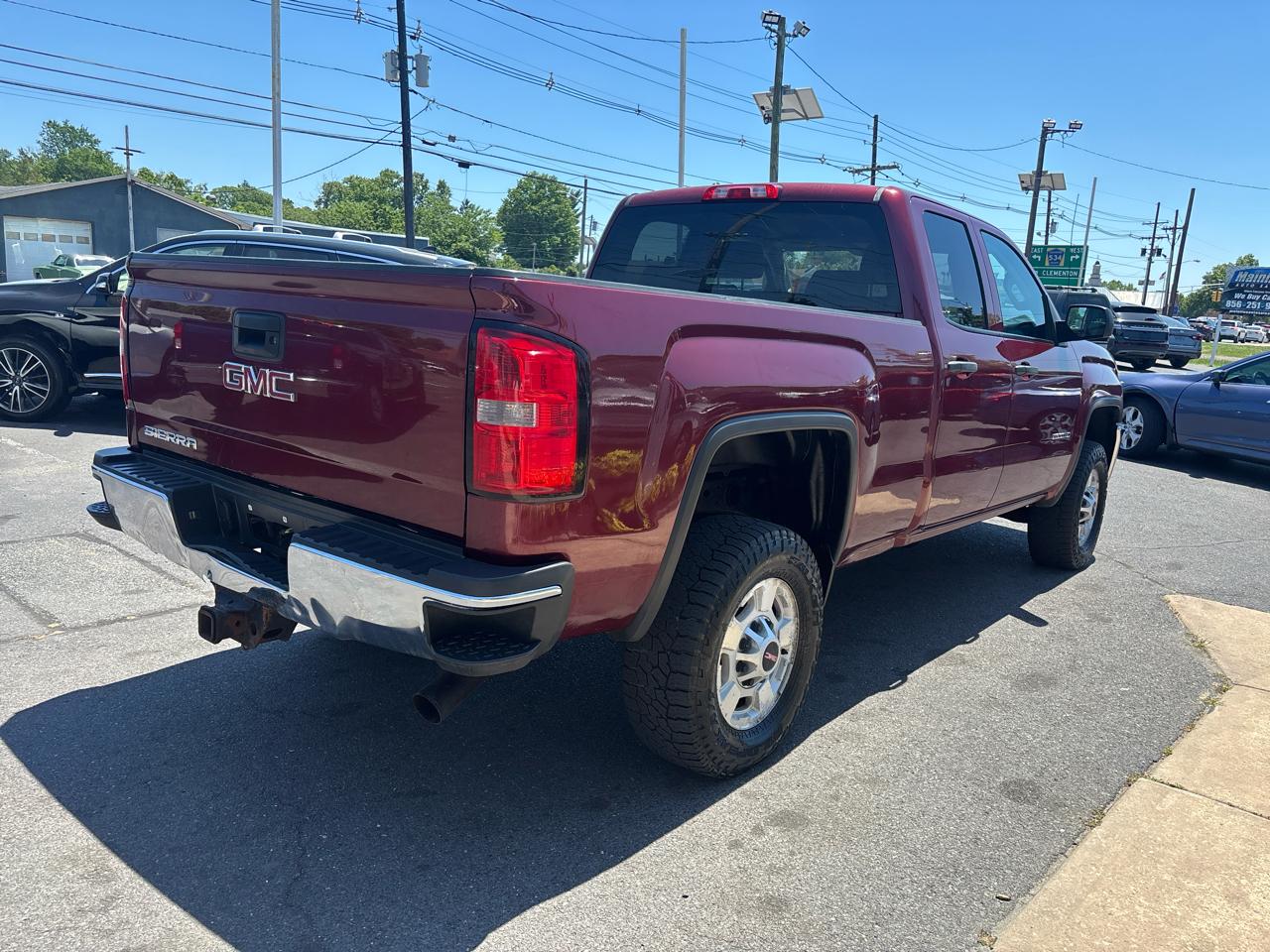 GMC Sierra 2500HD 4WD Double Cab 144.2" 2015