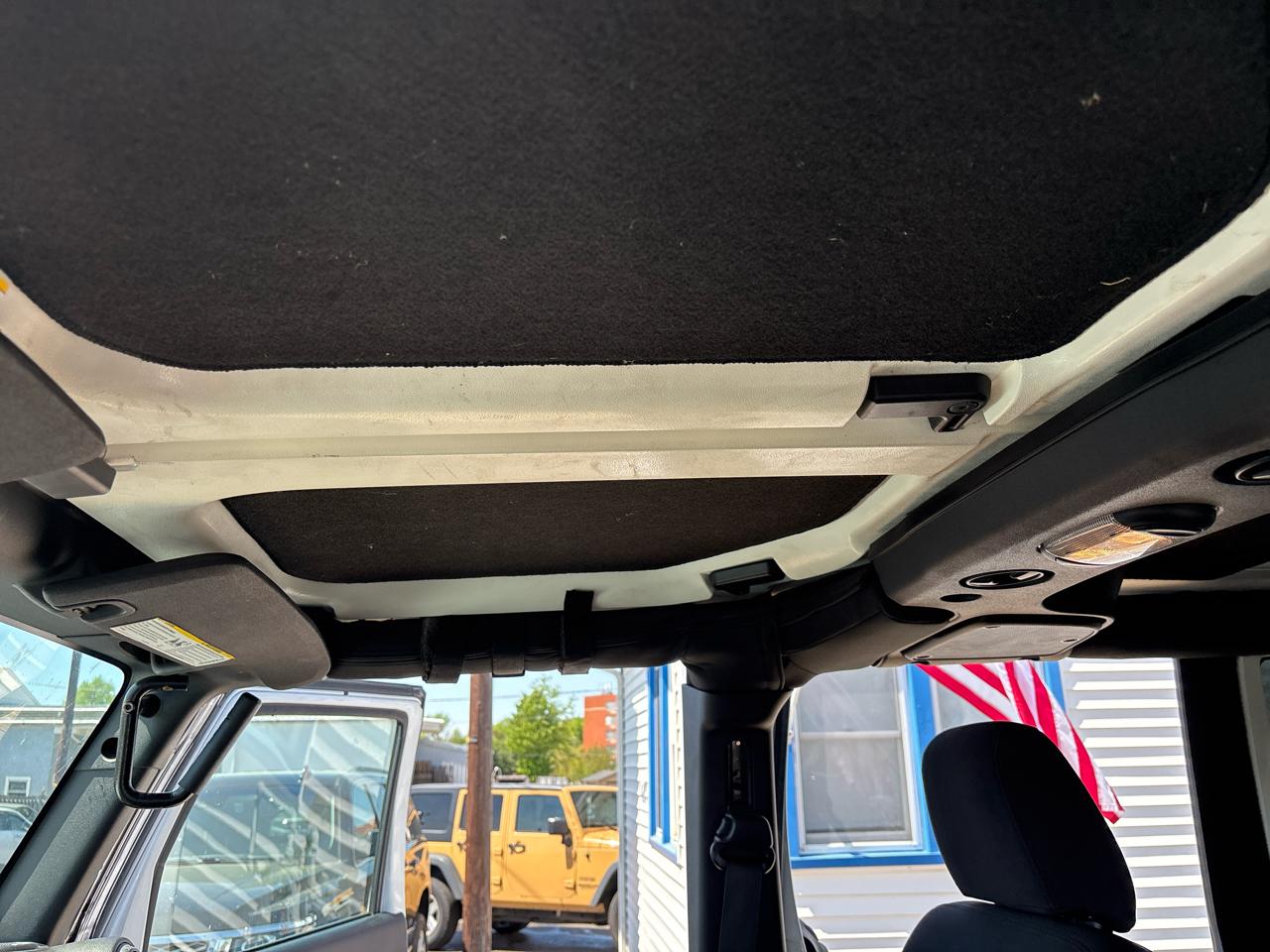 Jeep Wrangler Unlimited 4WD 4dr Sport 2016