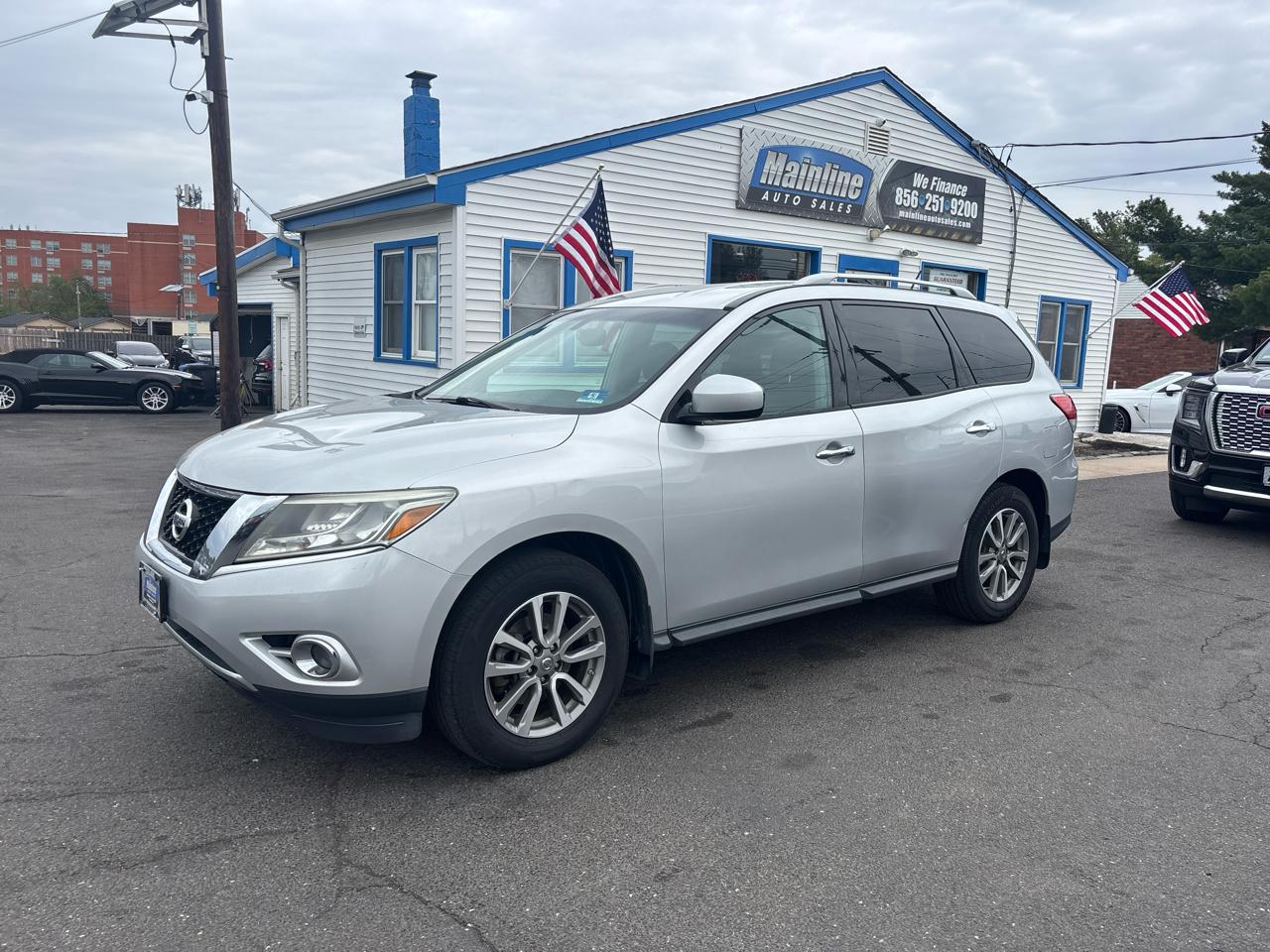 Nissan Pathfinder 4WD 4dr SV 2016