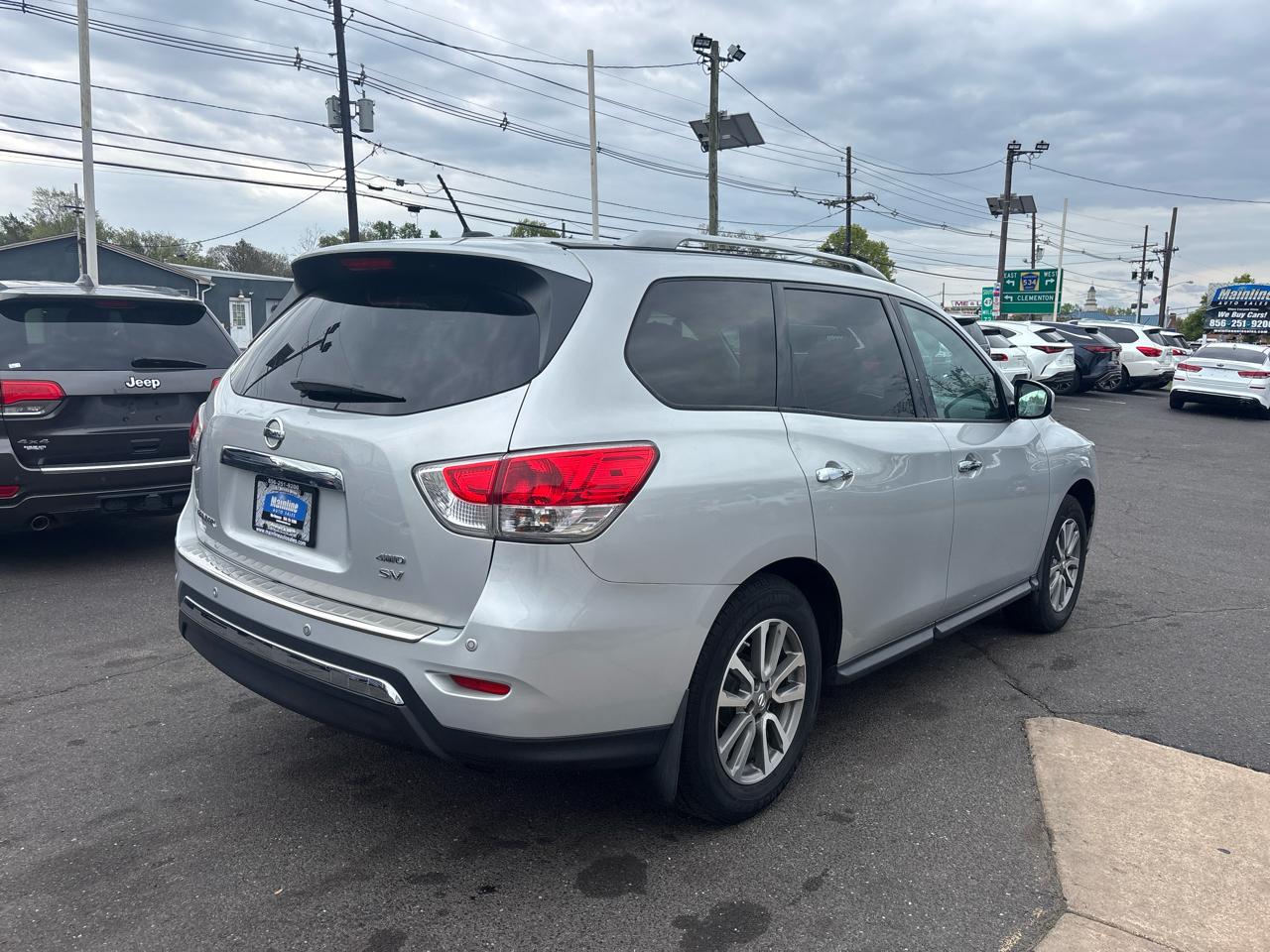Nissan Pathfinder 4WD 4dr SV 2016