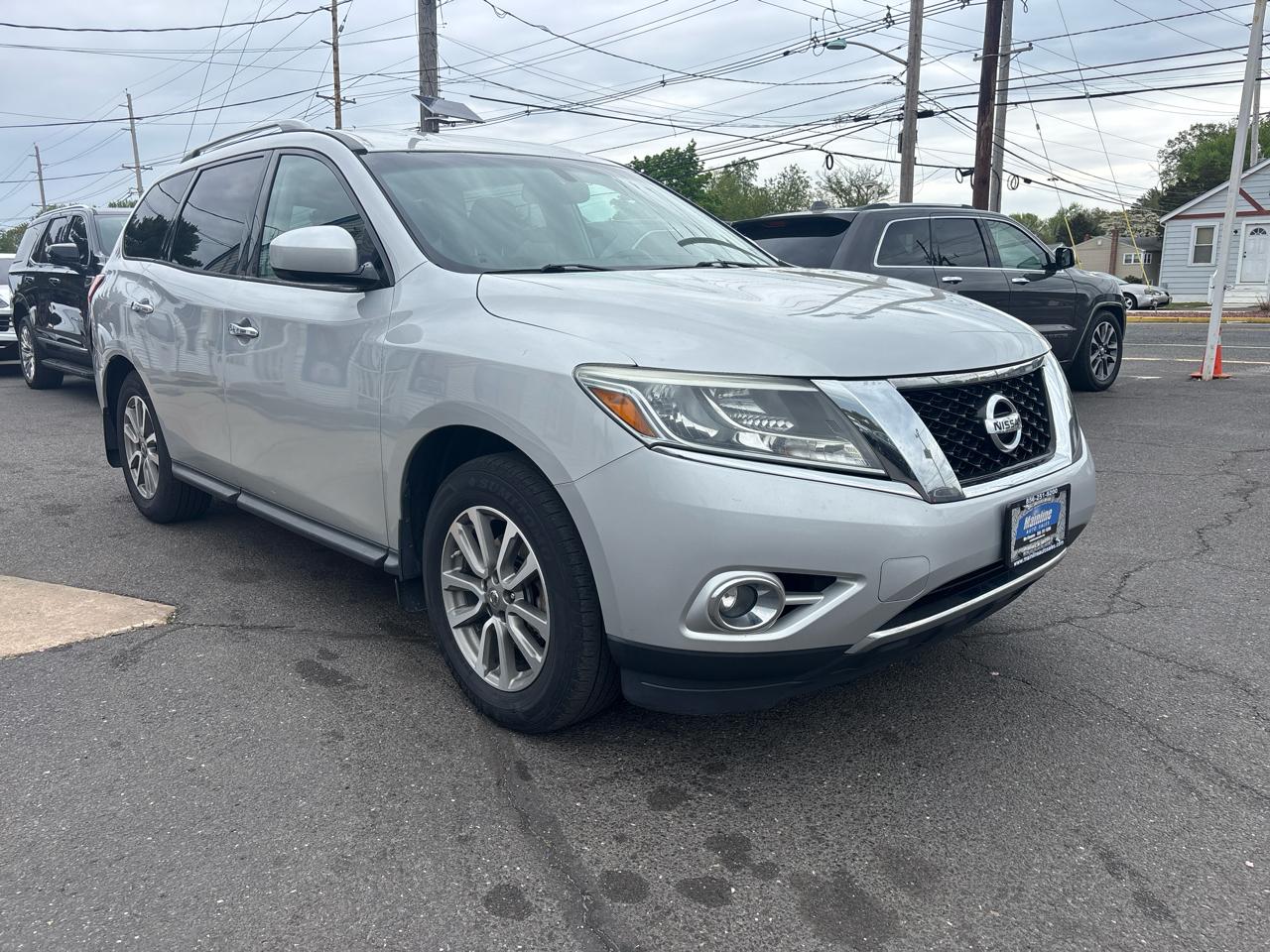 Nissan Pathfinder 4WD 4dr SV 2016