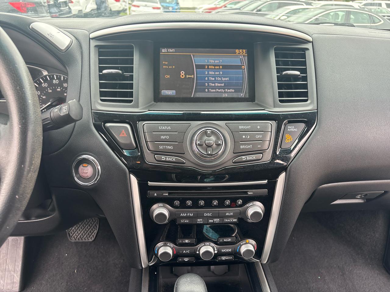 Nissan Pathfinder 4WD 4dr SV 2016