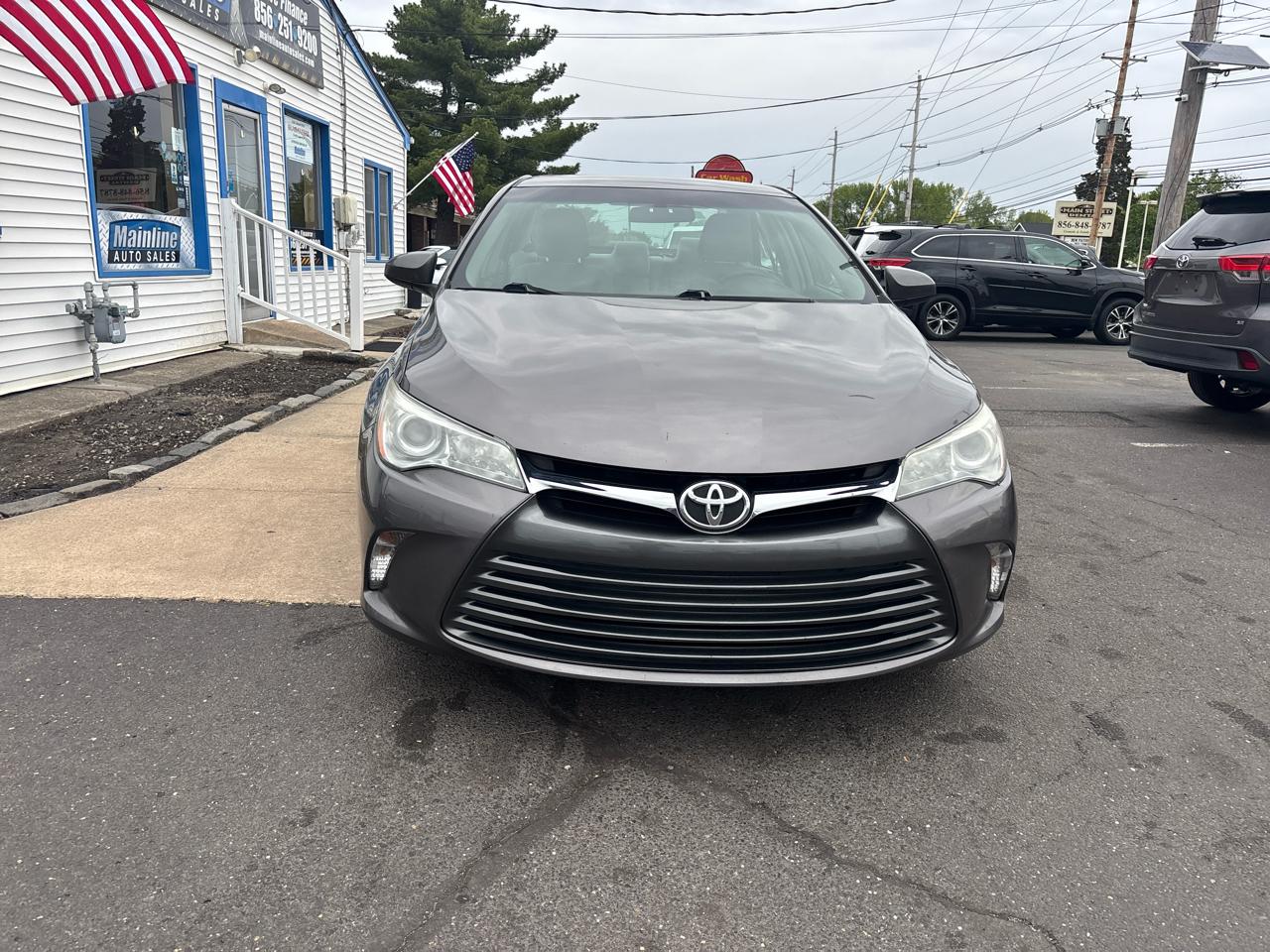 Toyota Camry XLE Auto (Natl) 2017